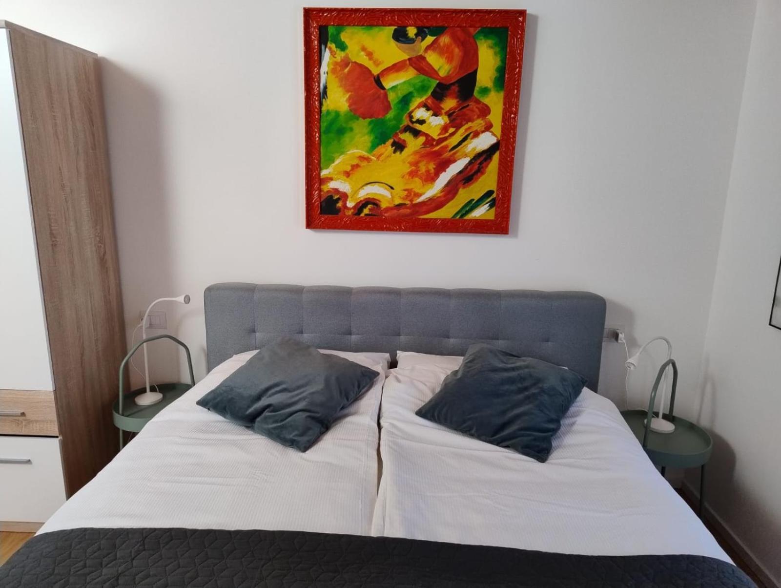 Boutique Cecilia Apartment *